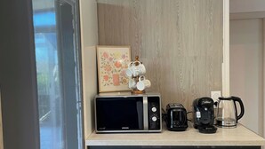Unclassified image, 2 of 16, button - Charming 4-bedroom house with garden, close to shops and bus stop (Bruz)