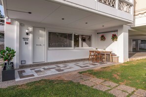 Appartement Standard, vue jardin | Terrasse/Patio