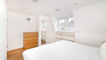 Apartamento, vista para a cidade | 1 quarto, Wi-Fi de cortesia, roupa de cama
