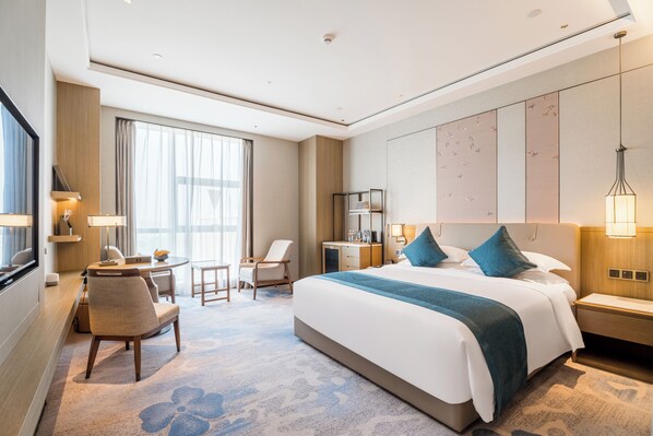 Superior Single Room, 1 King Bed, City View