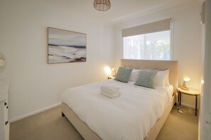3 bedrooms, iron/ironing board, travel crib, WiFi - The House - Dunsborough (Dunsborough)