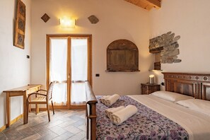 3 Schlafzimmer, Schreibtisch, kostenloses WLAN, Bettwäsche