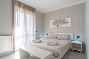 2 bedrooms, iron/ironing board, free WiFi, bed sheets - Grigna2410 - Two Bedroom Apartment, Sleeps 5 (Primaluna)