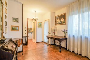 Interior - Alpine Townhouse Escape (Ballabio)