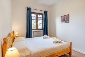 2 室のベッドルーム、ベッドシーツ