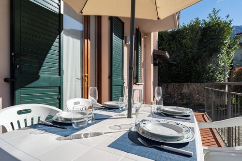 Terrazza Fucinetta - Two Bedroom Apartment, Sleeps 6
