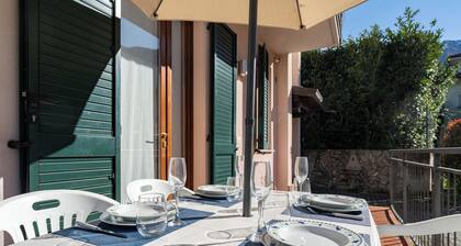 Terrazza Fucinetta - Two Bedroom Apartment, Sleeps 6