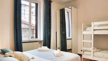 1 bedroom, iron/ironing board, free WiFi, bed sheets