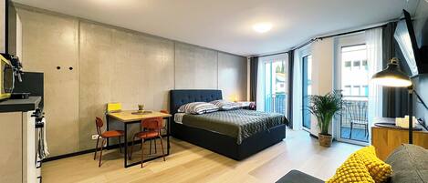 1 bedroom, iron/ironing board, free WiFi, bed sheets