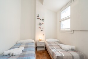 3 bedrooms, free WiFi, bed sheets