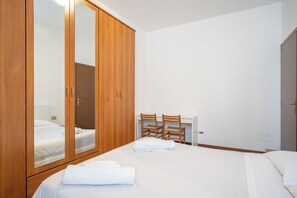 3 Schlafzimmer, kostenloses WLAN, Bettwäsche
