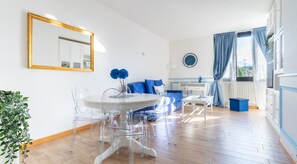 Interior - Blu Al Lago - Lago di Como (Lierna)