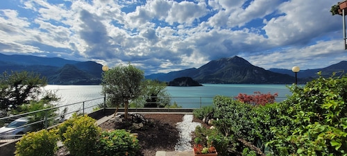 The terrace on Como Lake  - Varenna Pino