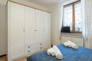 2 Schlafzimmer, Bügeleisen/Bügelbrett, kostenloses WLAN, Bettwäsche