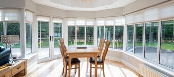 Impressive spacious family home with 4 bedrooms