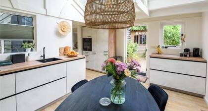 Spacious, luxurious cottage located right on the forest. This is where you come to rest!
