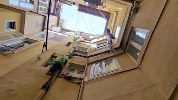 Apartment | Terrace/patio