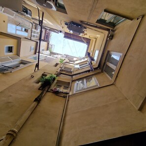 Apartment | Terrace/patio