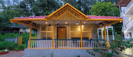 1 bedroom, blackout curtains, iron/ironing board, free WiFi