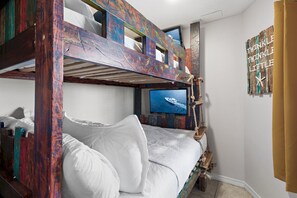 3 habitaciones, tabla de planchar con plancha y wifi gratis
