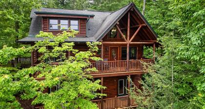 Authentic Family Paradise|Views|GameRoom|HotTub
