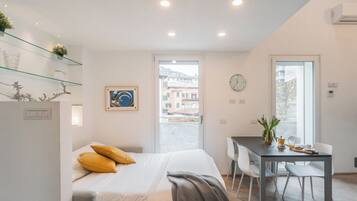 Apartamento (2 Bedrooms) | Vista do quarto
