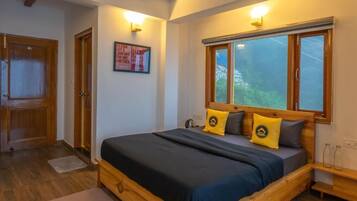 Quarto casal luxo, vista para o vale | Wi-Fi de cortesia, roupa de cama