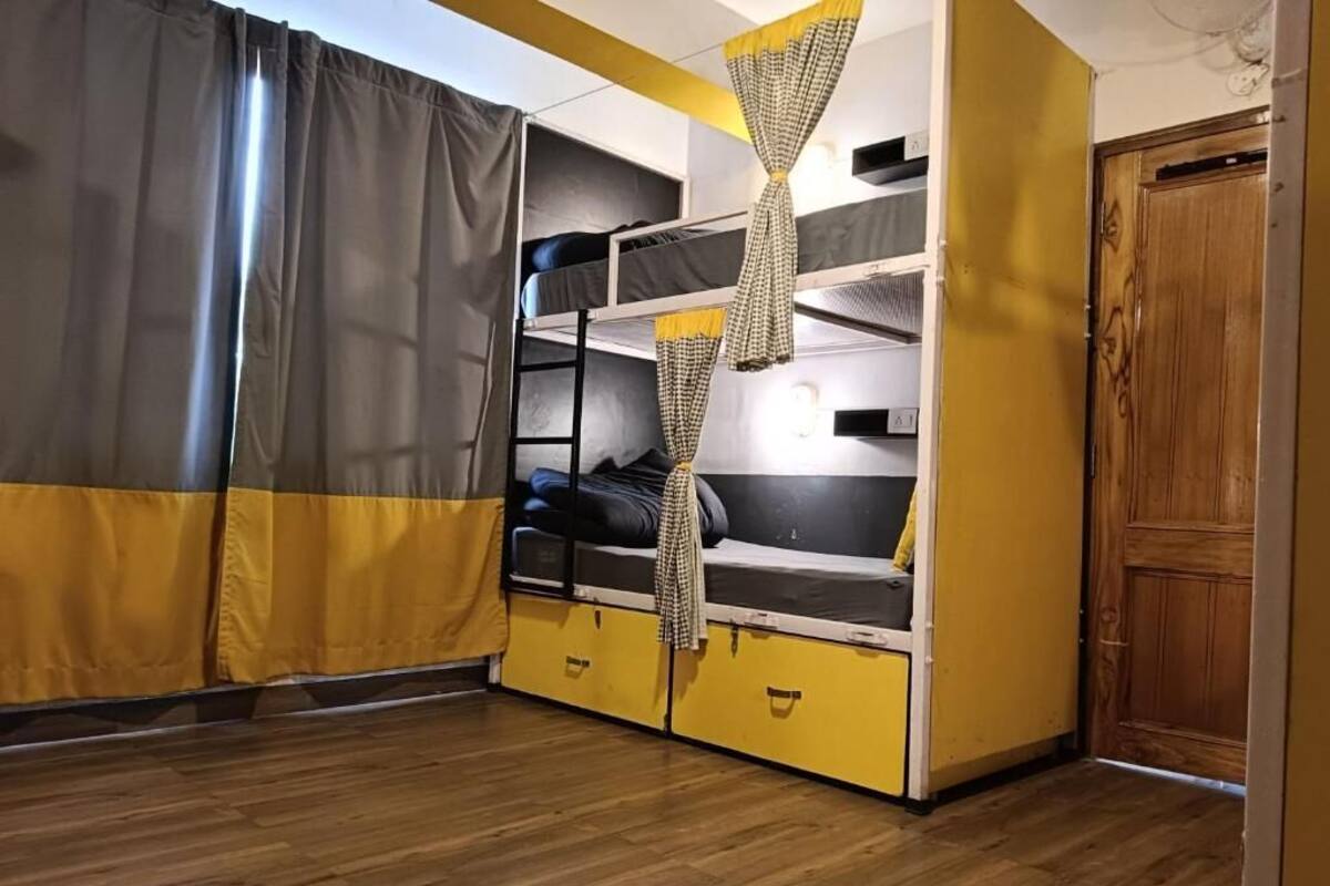 Bed in 6 Bed Mixed Dormitory x A block