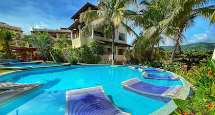 5-minute Walk to the Beach - Gated Community - Multiple Pools