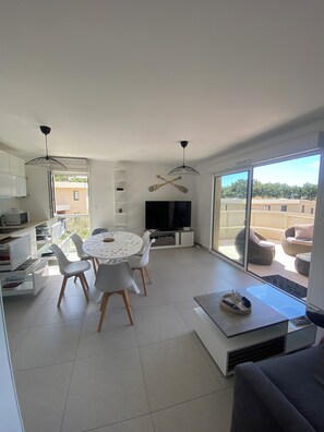 Smart TV - Le Refuge du Plongeur - New & Cosy Apartment (Saint-Mandrier-sur-Mer)