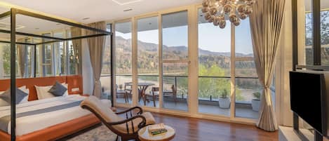 Premier Suite, 1 Double Bed, River View | 1 bedroom, free WiFi, bed sheets