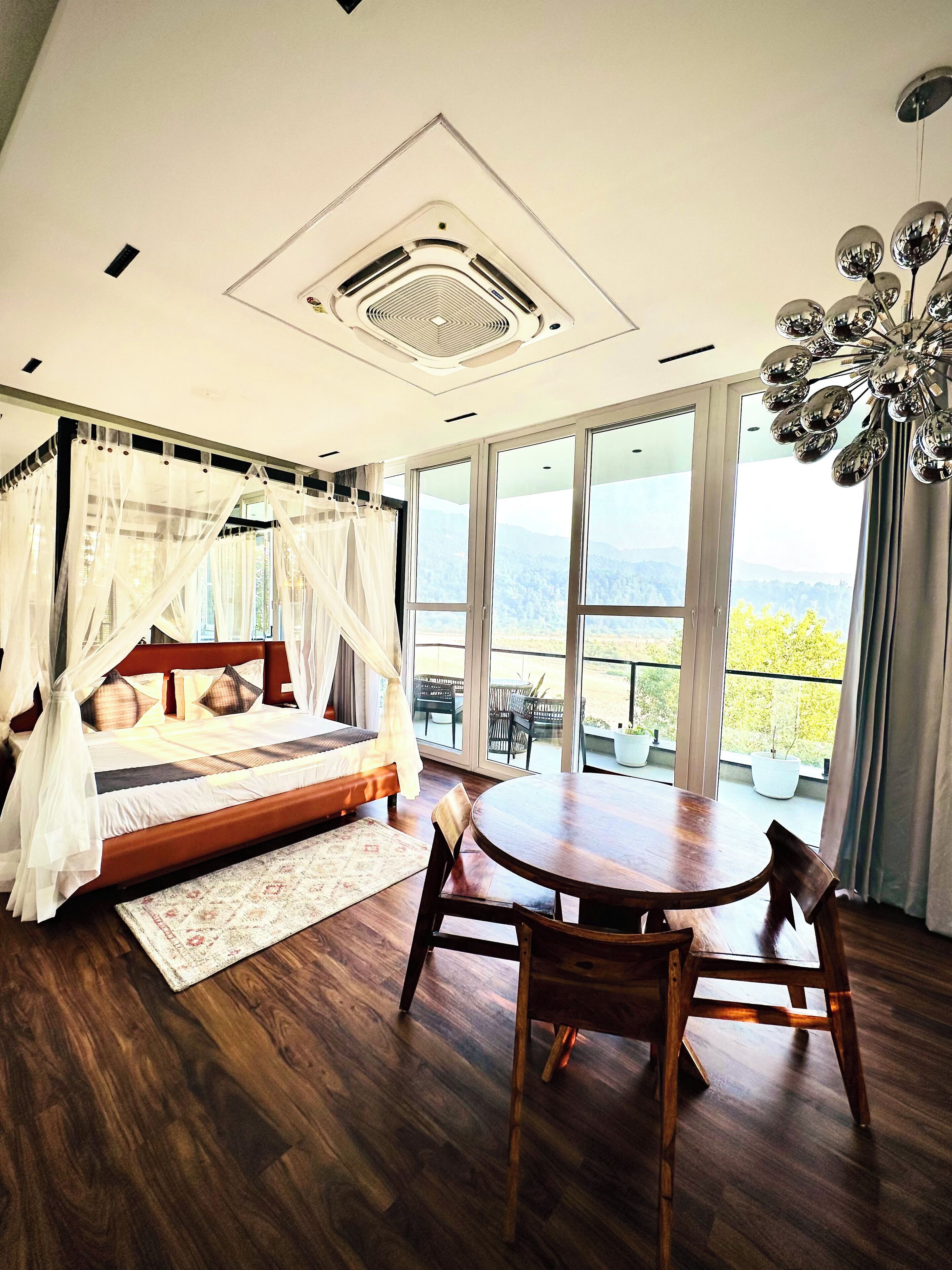 Suite « Premier », 1 lit double, vue fleuve