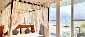 Hotel River Heaven by TNT Ventures