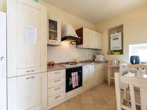 Oven
