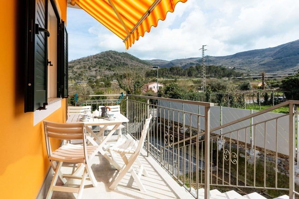 Möbel, Holz, Interior Design, Flooring, Küche, Cabinetry, Fussboden, Zimmer, Major Appliance, Schrank