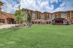 Exterior - Sundial C109-A | Ski-in/Ski-out | Mountain Views | Pools & Hot Tubs | Fire Pits (Park City)