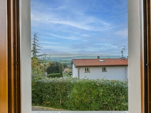 Interior - Stunning private villa for 6 guests with A/C, WIFI, TV and patio (Santa Luce)