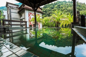 Pool - Sunrise Hot Spring Hotel (Taian)