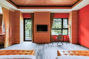 Deluxe Quadruple Room, Mountain View | Free WiFi - Sunrise Hot Spring Hotel (Taian)