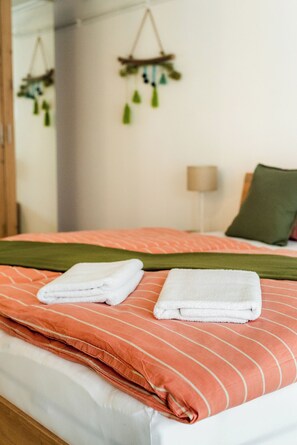 Classic-huoneisto, patio | 5 makuuhuonetta, silitysrauta/-lauta, ilmainen Wi-Fi, vuodevaatteet