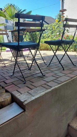 Classic-huoneisto, patio | Terassi/patio