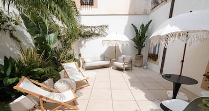 Deluxe One Bedroom Apartment with City View Atena