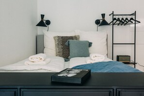 1 chambre, bureau, fer et planche à repasser, Wi-Fi gratuit