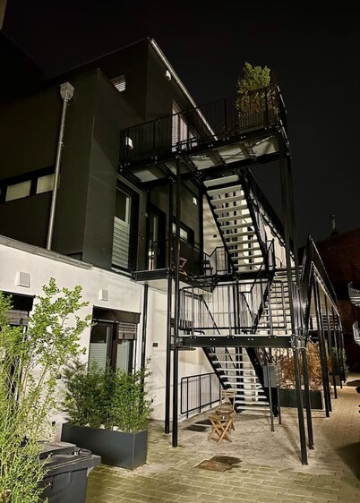 Compact & Comfy | Urban Style | Central Location