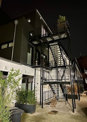 Urban Hideaway | Designer Loft in Prime Location