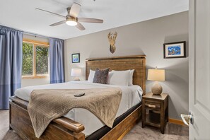 2 Schlafzimmer, Bügeleisen/Bügelbrett, kostenloses WLAN, Bettwäsche