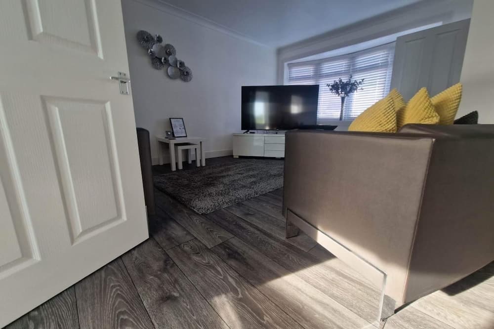 Cozy Shotts House With 2 Bedrooms - Shotts