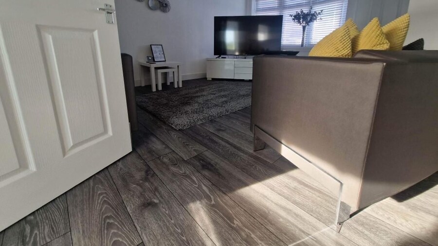 Cozy Shotts House With 2 Bedrooms