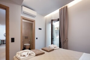 Comfort-Apartment, 2 Schlafzimmer, Stadtblick | 2 Schlafzimmer, Zimmersafe, Verdunkelungsvorhänge