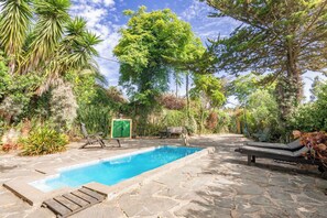 Casa | Piscina | Piscina interna, piscina externa